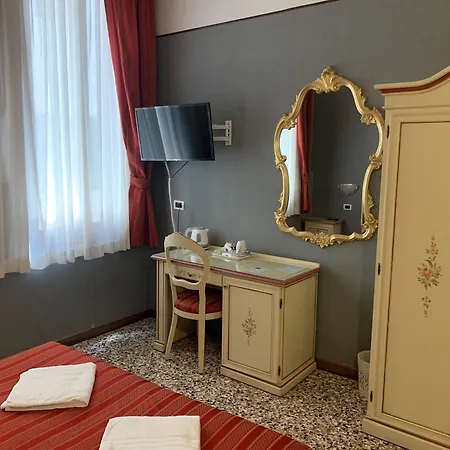 招待所 洛坎达波斯特维奇酒店 威尼斯