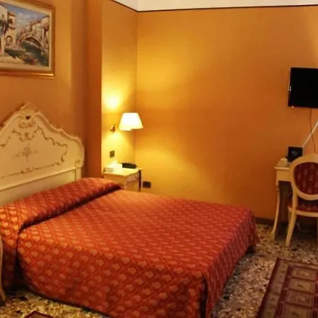 招待所 洛坎达波斯特维奇酒店 4*