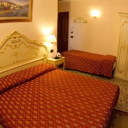 Poste Vecie 4*