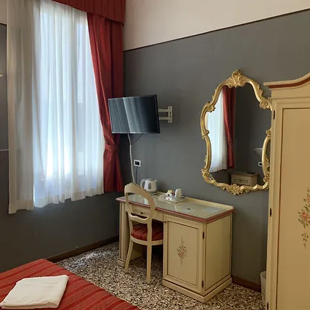 招待所 洛坎达波斯特维奇酒店 威尼斯