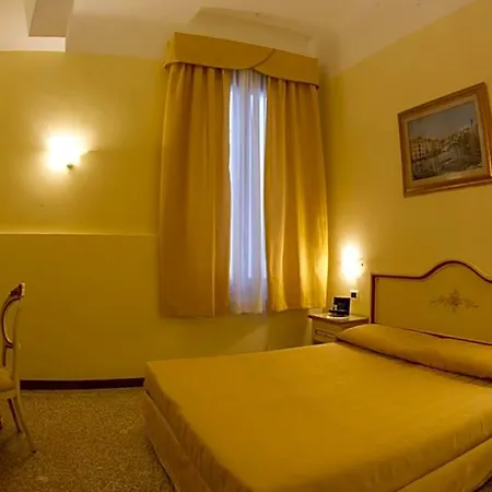 Poste Vecie 4*