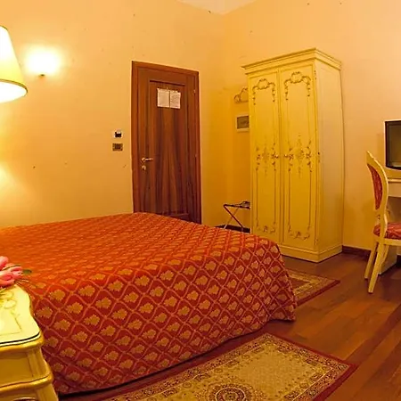 Poste Vecie 4*