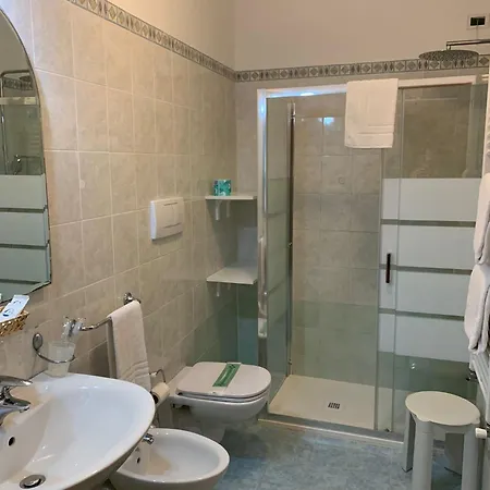 Poste Vecie 4*