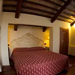 Poste Vecie 4*