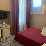 Poste Vecie 4*
