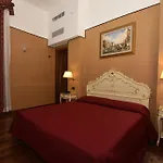 Poste Vecie בית הארחה 4*