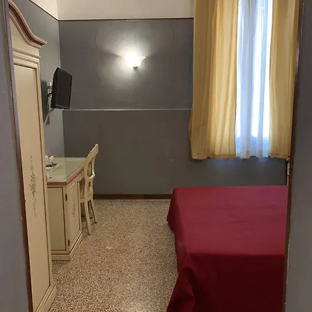 Poste Vecie 4*