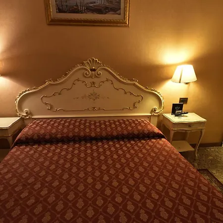 ロチャンダ ポステ ヴェチエ ゲストハウス