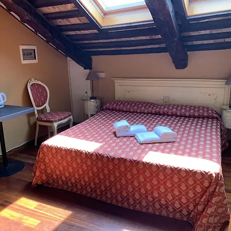 ロチャンダ ポステ ヴェチエ 4* ヴェネツィア