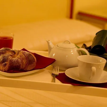 ロチャンダ ポステ ヴェチエ ゲストハウス