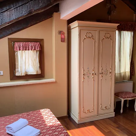 ロチャンダ ポステ ヴェチエ