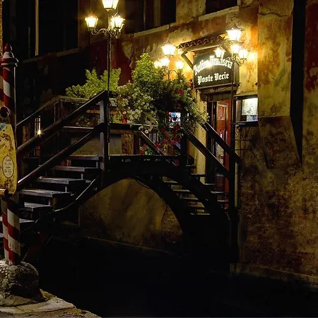 ロチャンダ ポステ ヴェチエ 4*