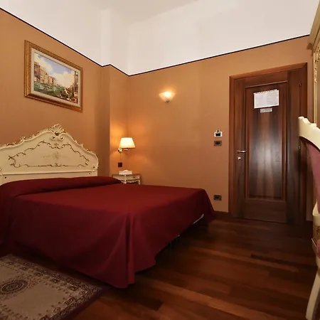 ロチャンダ ポステ ヴェチエ ゲストハウス ヴェネツィア